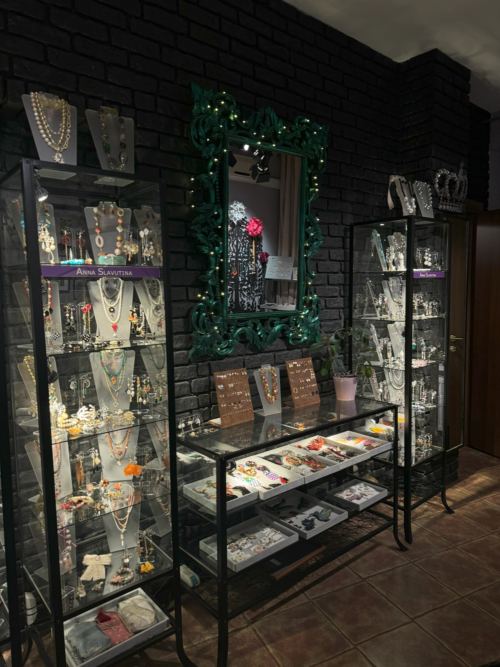 Anna Slavutina Shop (1)